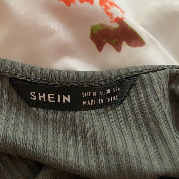 Woman’s Tank top - Picture 3 of 3